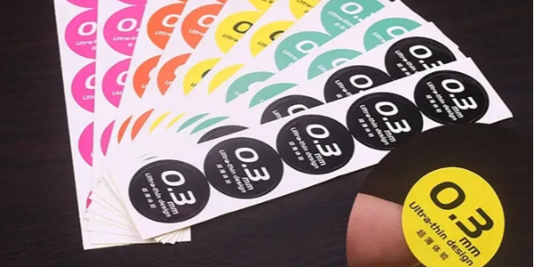 PVC不干膠材料能搭配熱熔膠嗎？