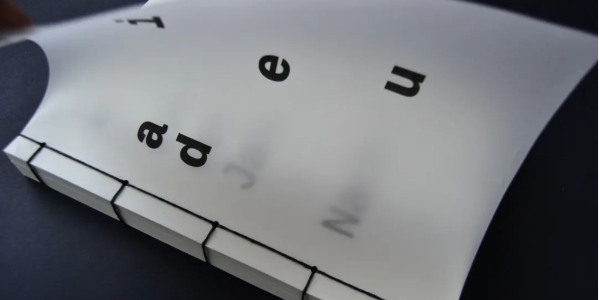 牛油紙不干膠：卓越性能，點亮你的標(biāo)識世界