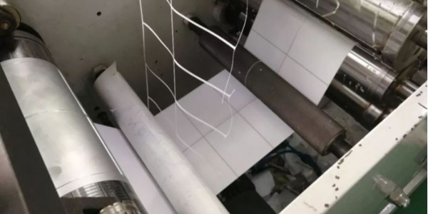 為什么不干膠標簽材料要背切?有幾種背切方法?