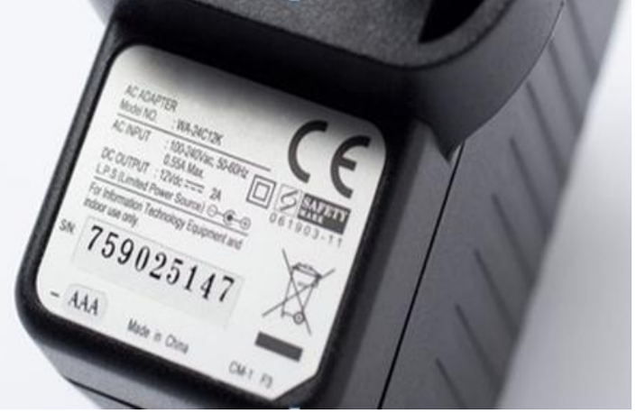 25#白色PET不干膠標簽