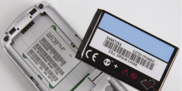 艾利UL認證PET不干膠材料中72826T是一款帶涂層的標簽材料