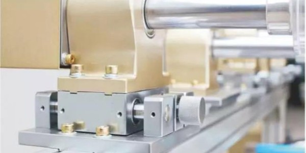 不干膠標簽材料模切不斷、模切溢膠、模切底紙切穿怎么辦？